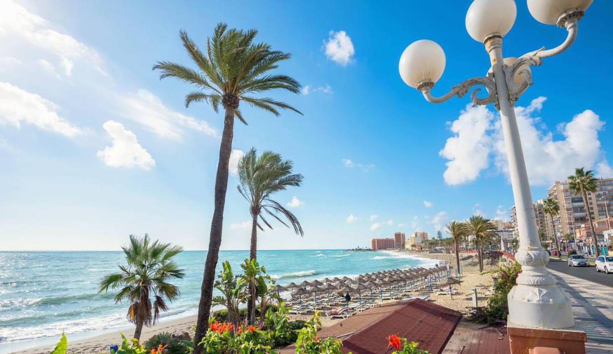 Skysea Benalmadena Puerto Marinaアパートメント エクステリア 写真