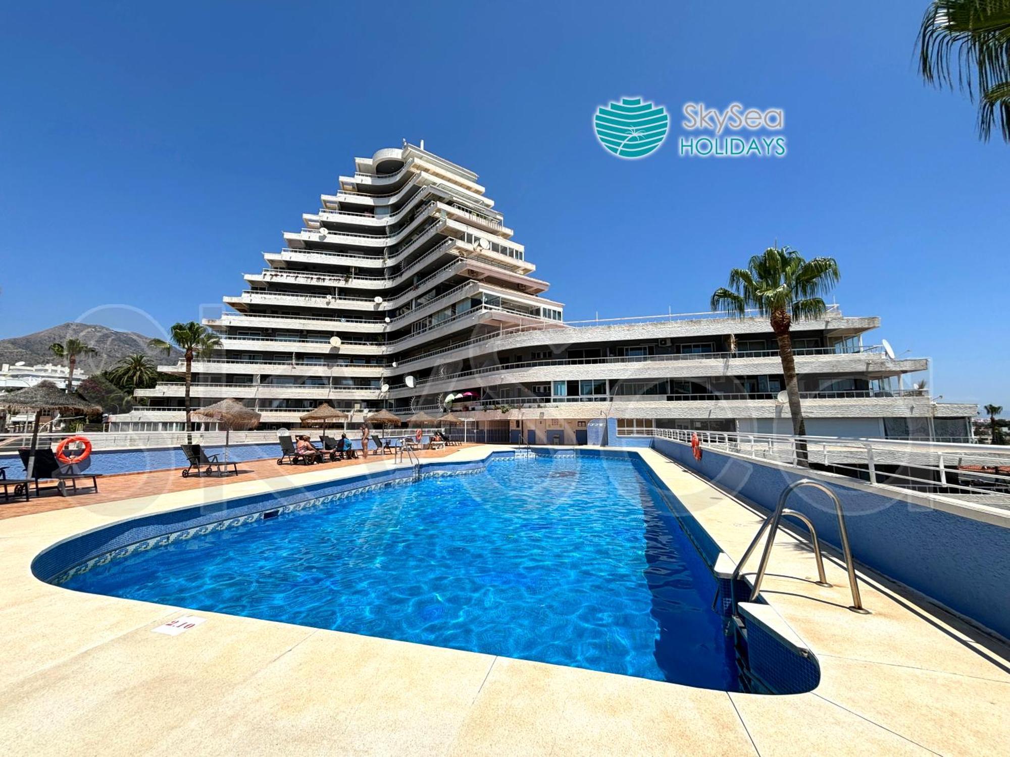Skysea Benalmadena Puerto Marinaアパートメント エクステリア 写真